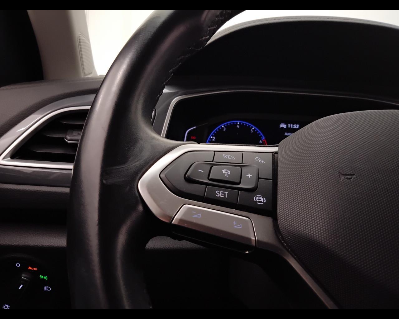 VOLKSWAGEN T-Roc 2022 - T-Roc 1.0 tsi Style 110cv