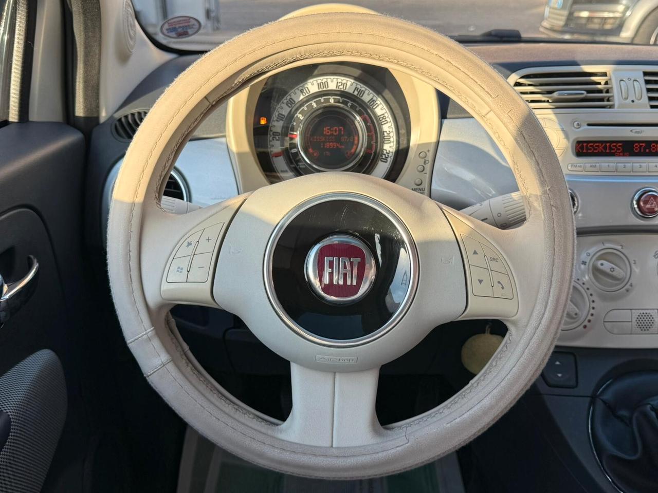 FIAT 500 1.2 BENZ 69 CV LOUNGE- NEOPATENTATI-TETTO PANORAMICO-INTERNI BIANCHI PANNA