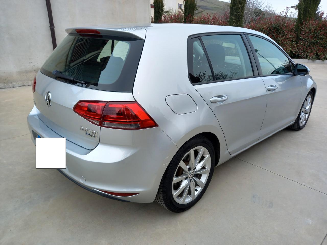 Volkswagen Golf 2.0 TDI 5p. Highline BlueMotion Technology