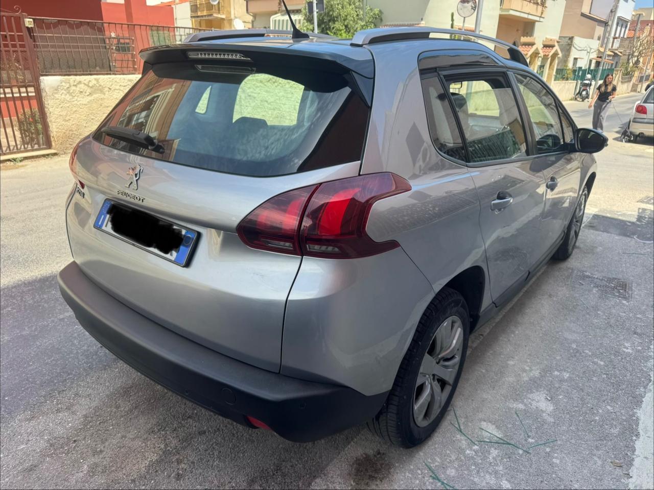 Peugeot 2008 PureTech 82 Allure