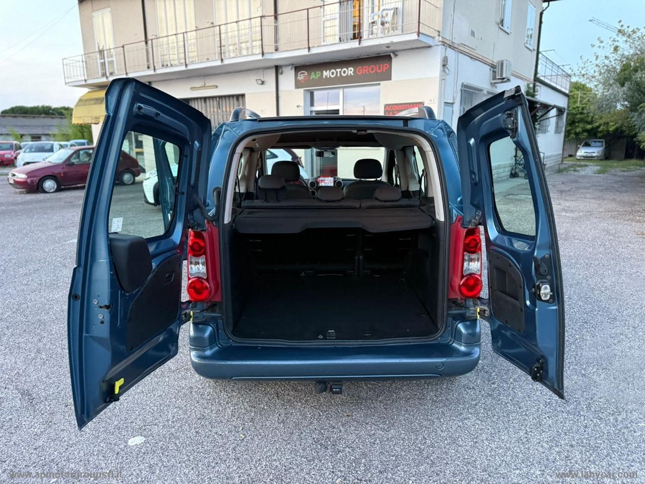 PEUGEOT Partner Tepee 1.6HDI 112CV Outdoor G.TRAINO