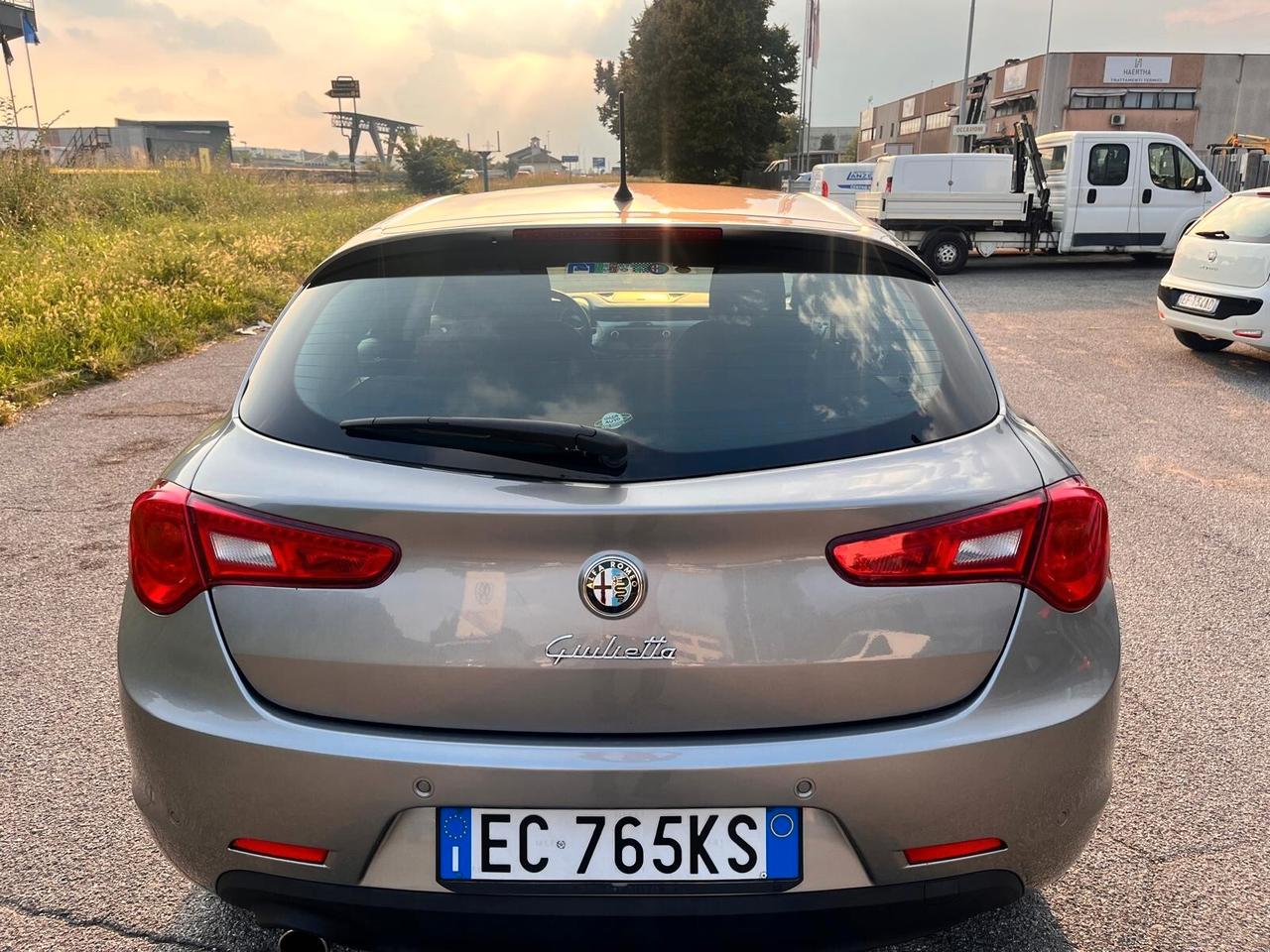 Alfa Romeo Giulietta 1.4 Turbo MultiAir Distinctive