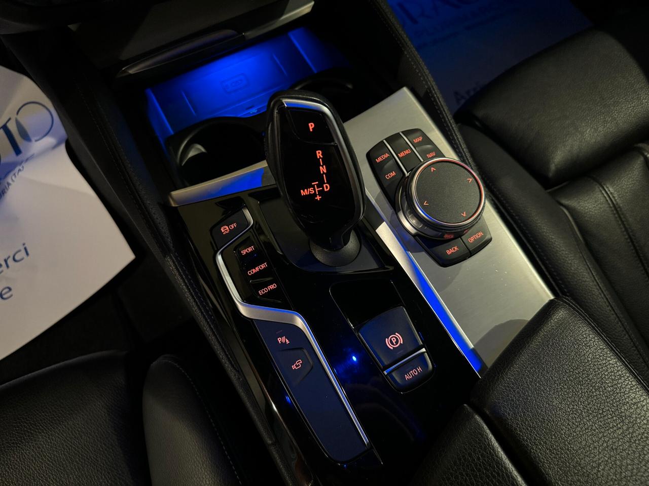 BMW 520D TOURING M-SPORT 2020