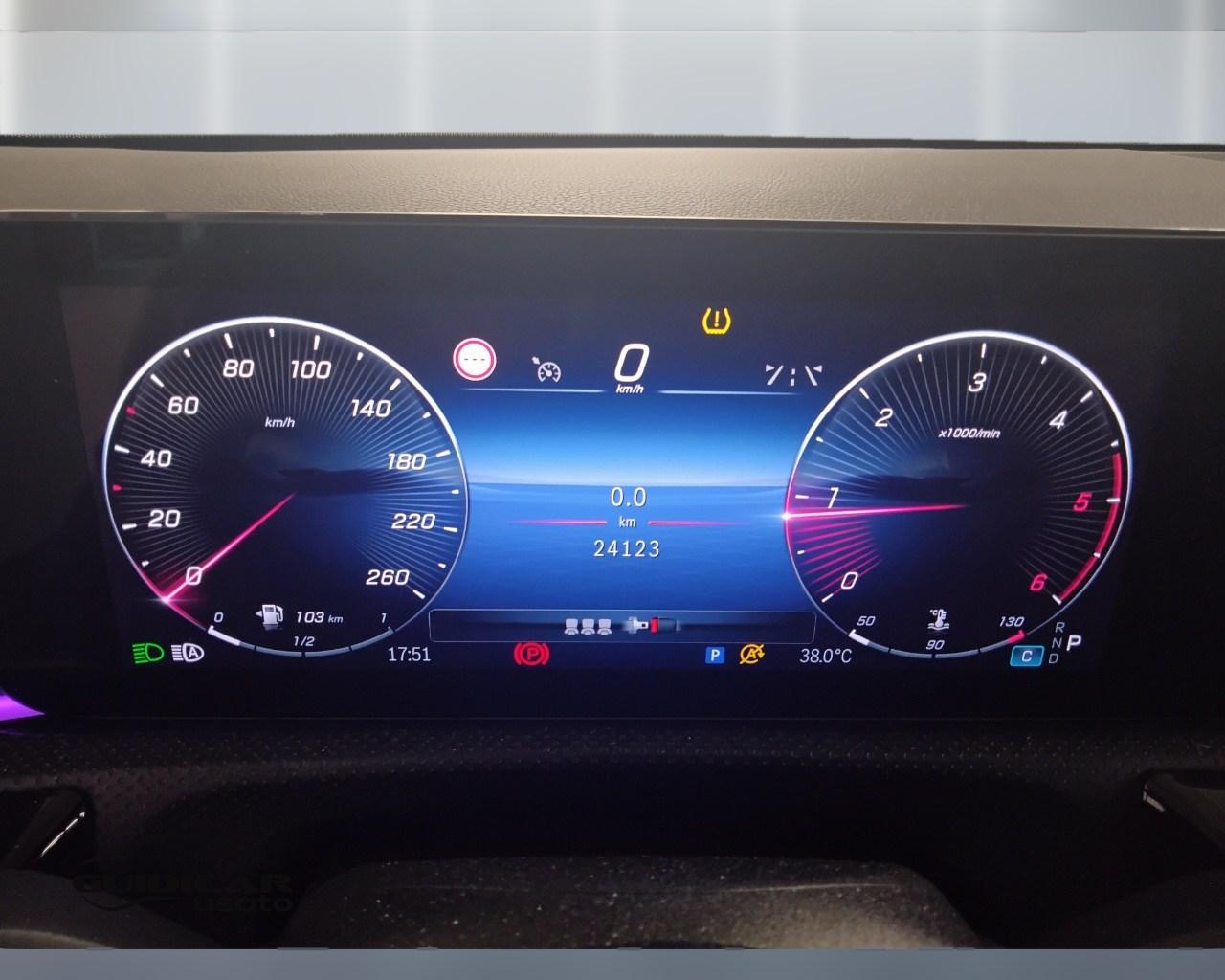 Mercedes-Benz Classe A - W177 2023 - A 180 d AMG Line Advanced Plus auto