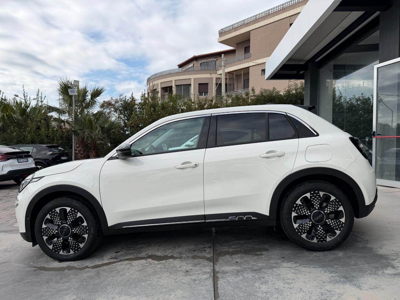 Fiat 600 Hybrid 110 CV DCT MHEV La Prima