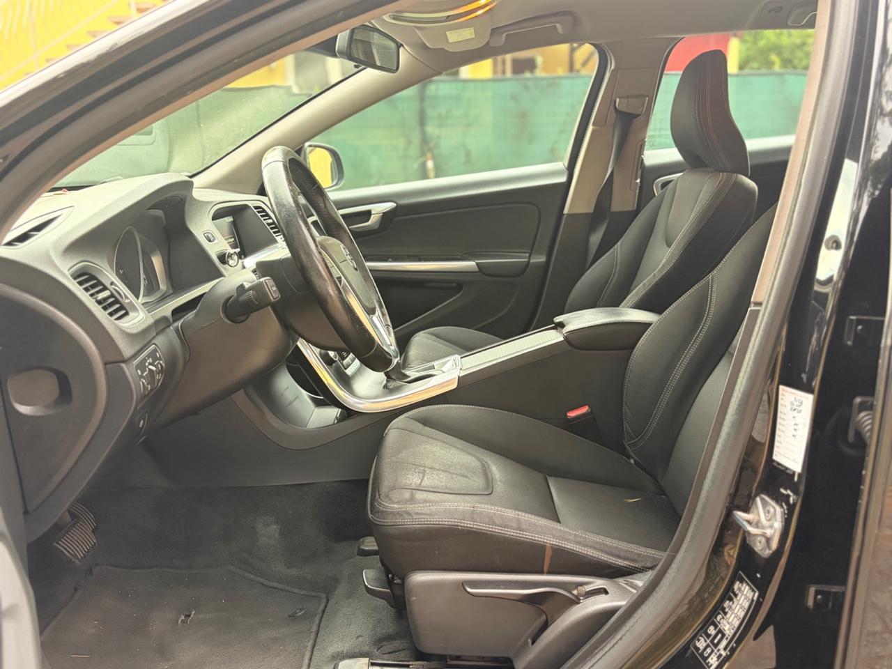 Volvo V60 D2 2.0d Automatico