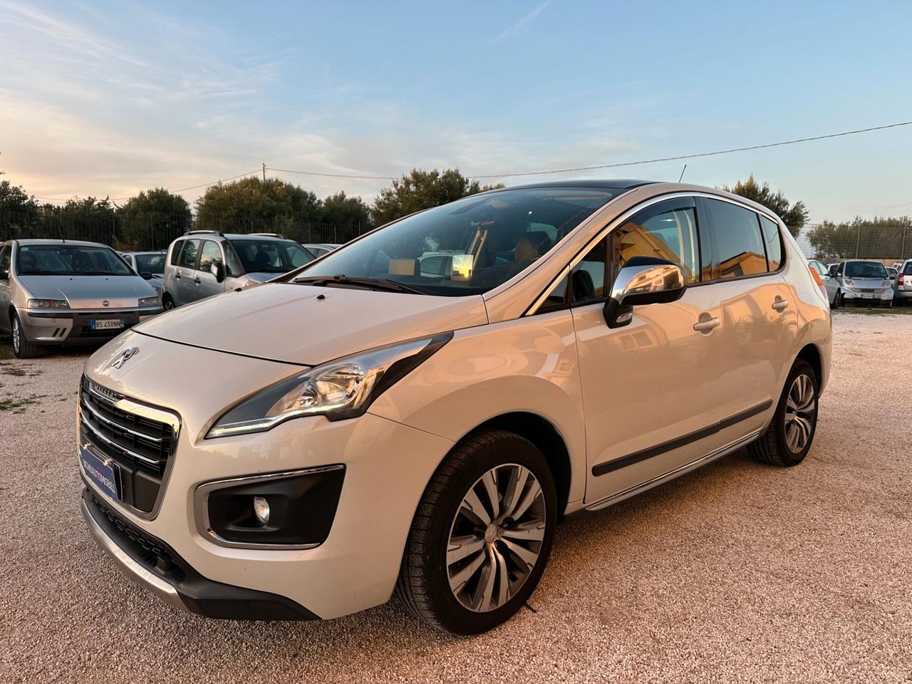 Peugeot 3008 1.6 HDi 115CV Allure 2014 UNICA Garantita