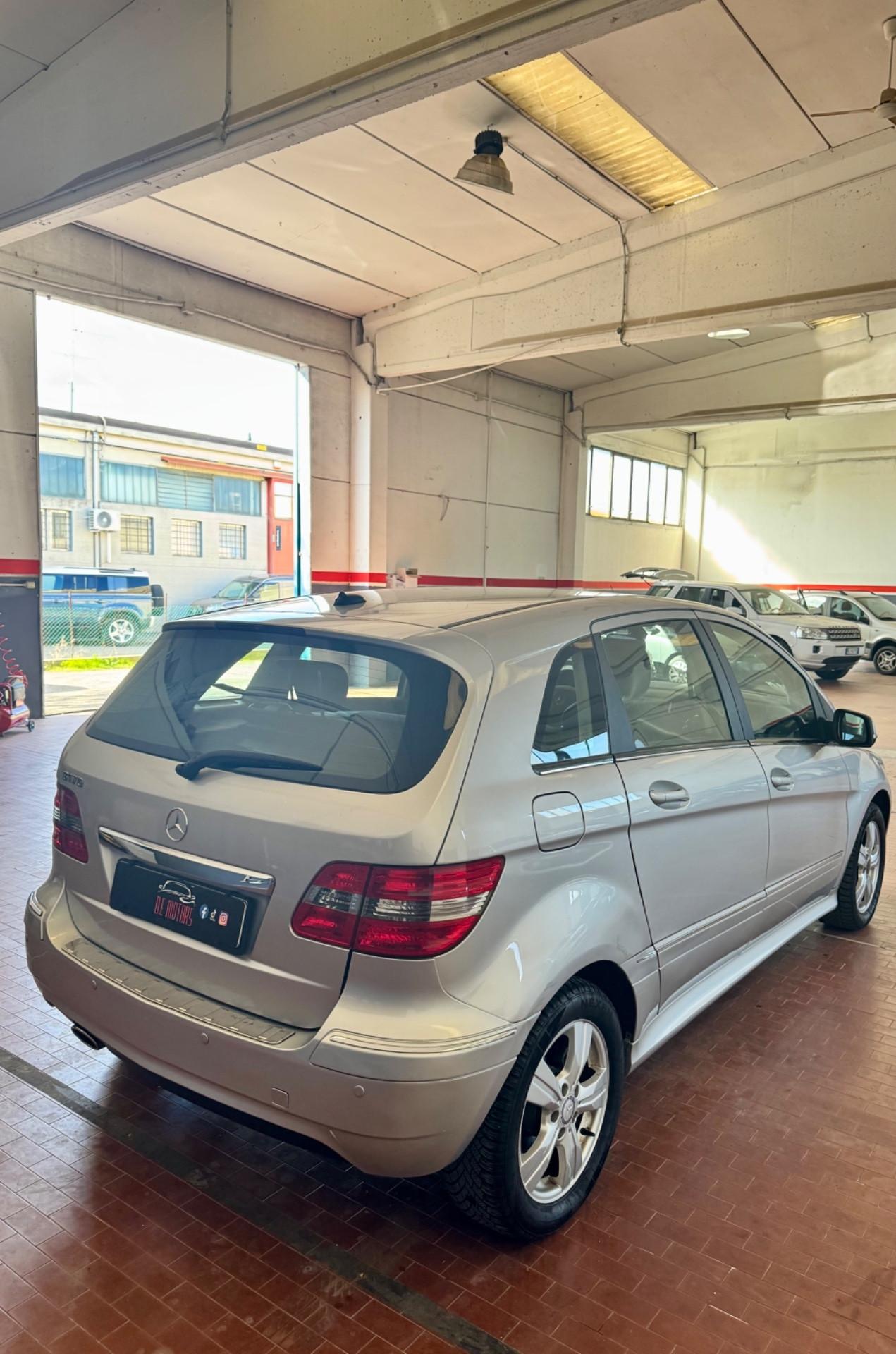 Mercedes-benz A 170 180 BlueEFFICIENCY Style