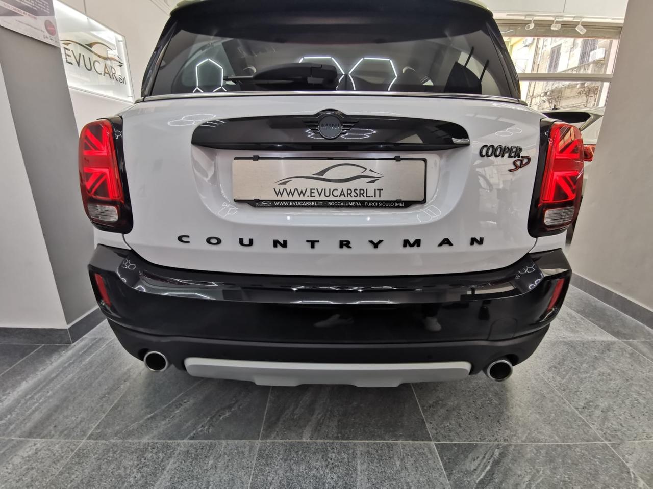 MINI 2.0 Cooper SD Countryman ALL4 Automatica