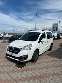 Peugeot Partner Tepee BlueHDi 120 S&S Outdoor