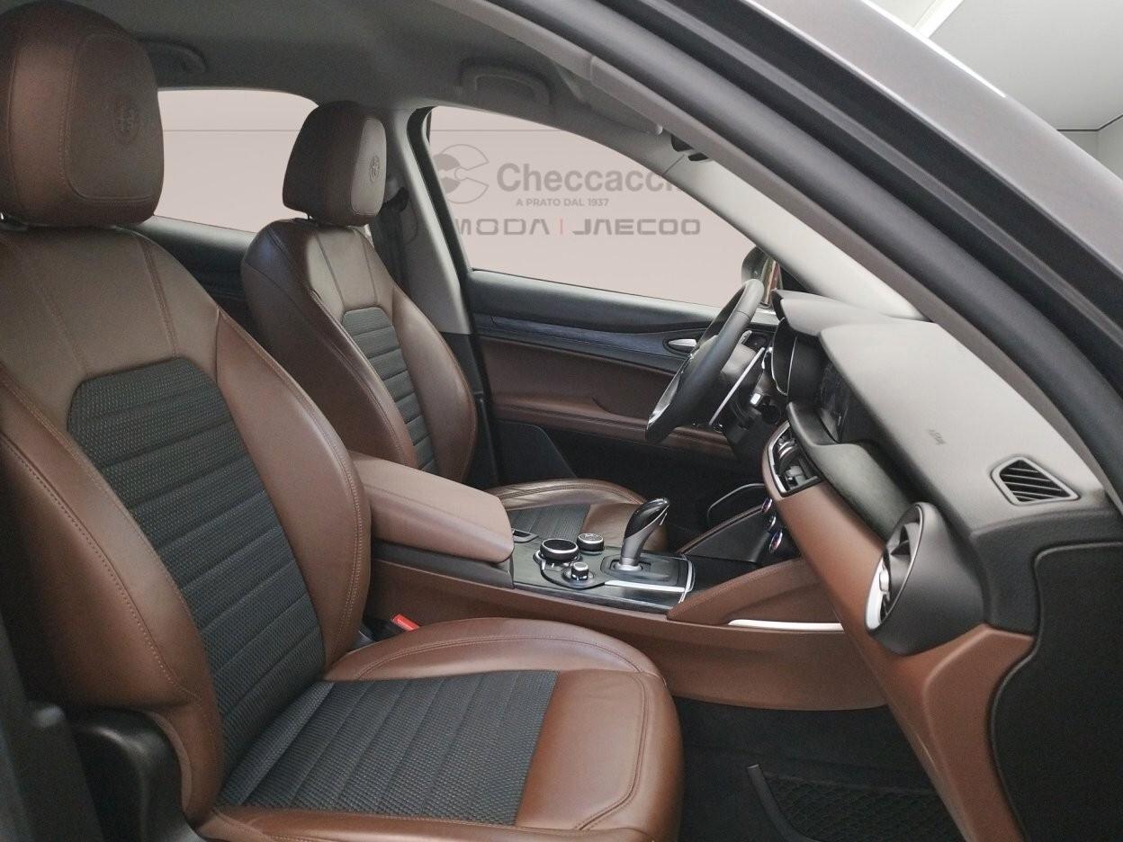 Alfa Romeo Stelvio 2.2 t rwd 180cv * 68.000 KM *