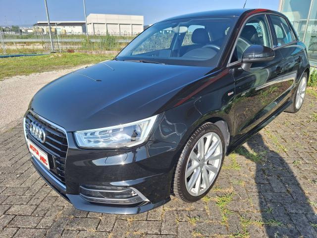 Audi A1 Sportback 1.0 tfsi ultra S-Line 95cv - Cerchi X 17 - Sedili riscaldabili - Sensori parcheggio - Pneumatici 4 stagioni