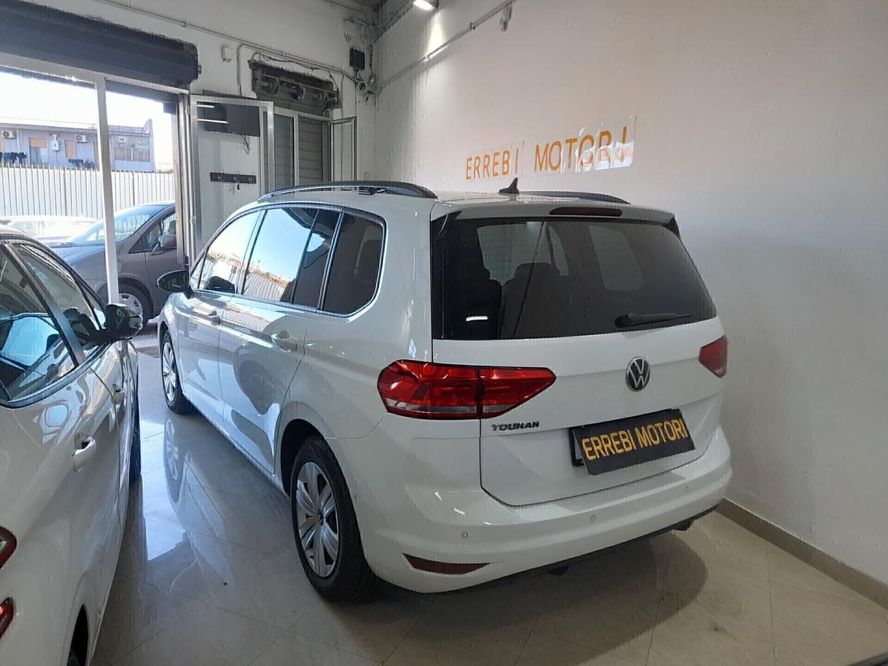 Volkswagen Touran 2.0 TDI 115 CV DSG Executive BlueMotion Technology
