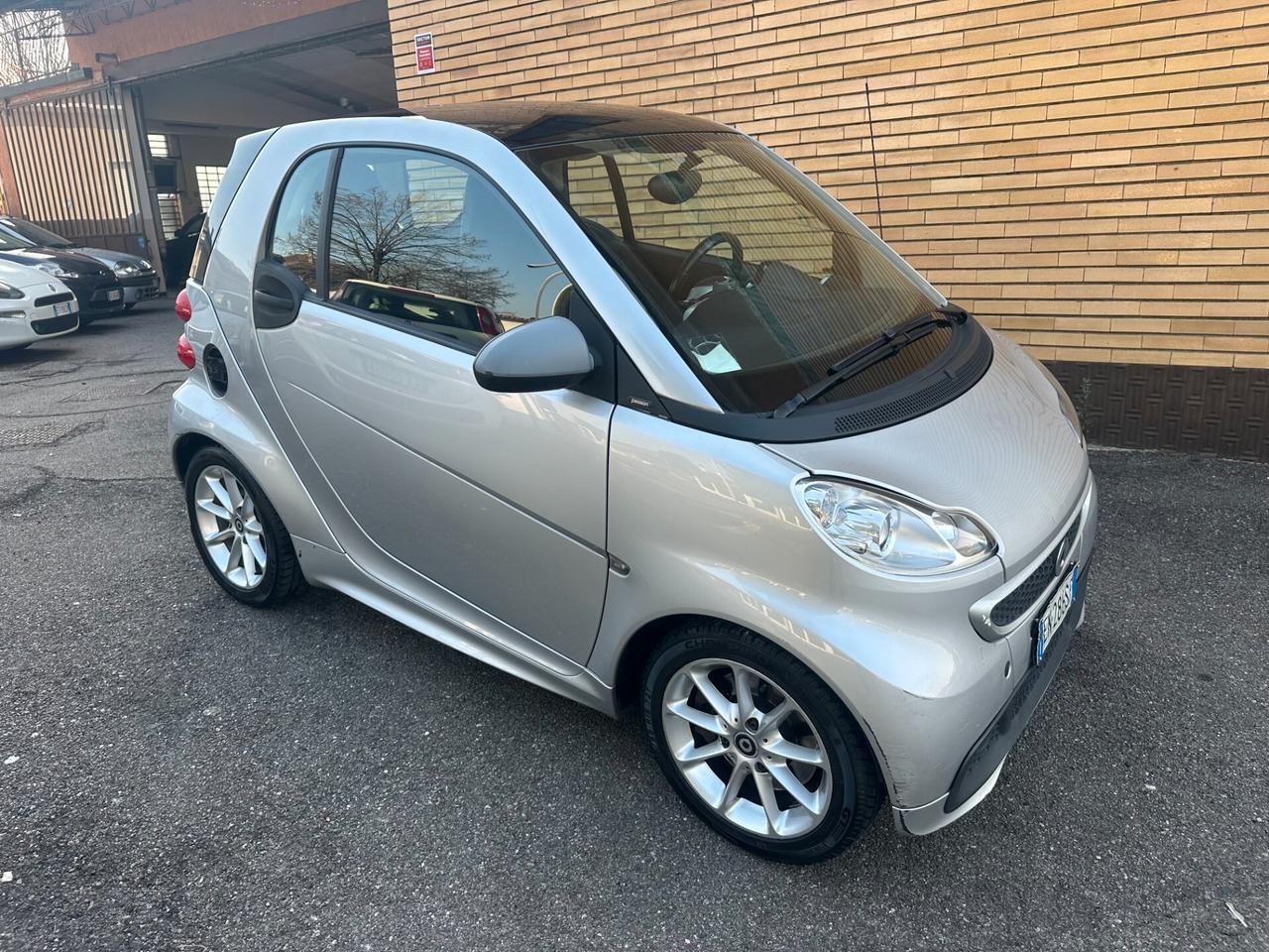 Smart ForTwo 1000 52 kW coupé passion