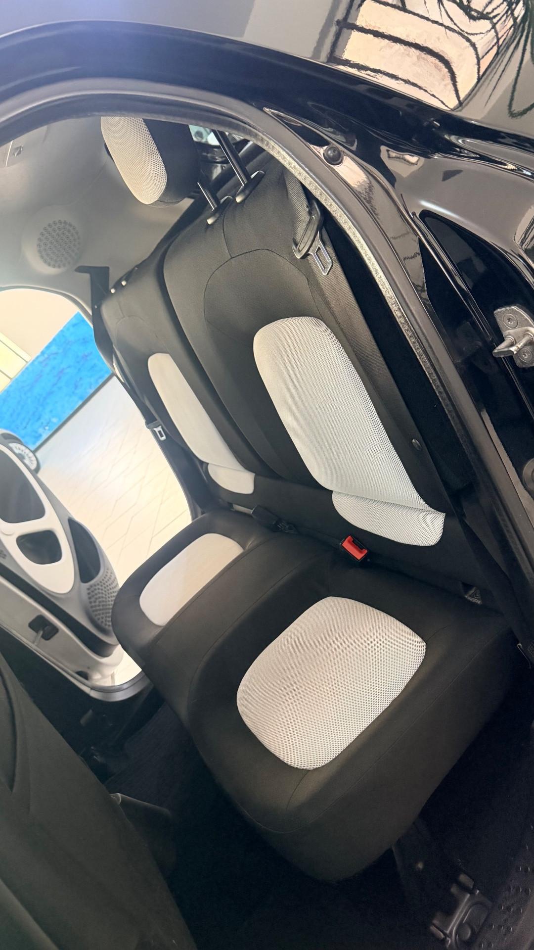 Smart ForFour 70 1.0 Prime