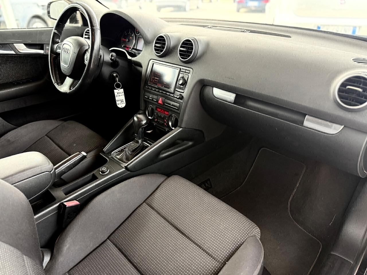 Audi A3 2.0 TDI (170cv) *AUTOMAT*NAVI