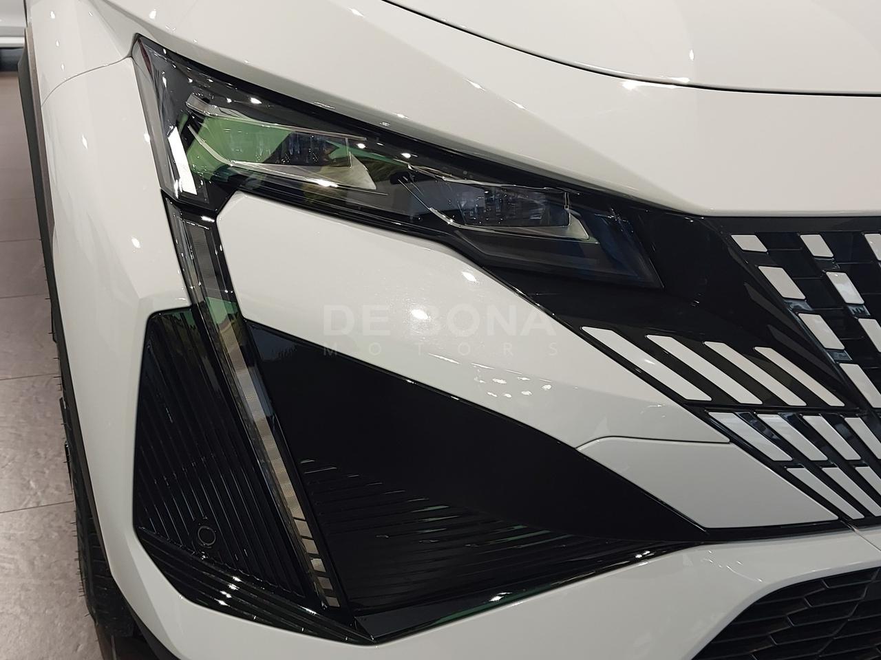 Peugeot 408 1.2 hybrid gt 136cv e-dsc6