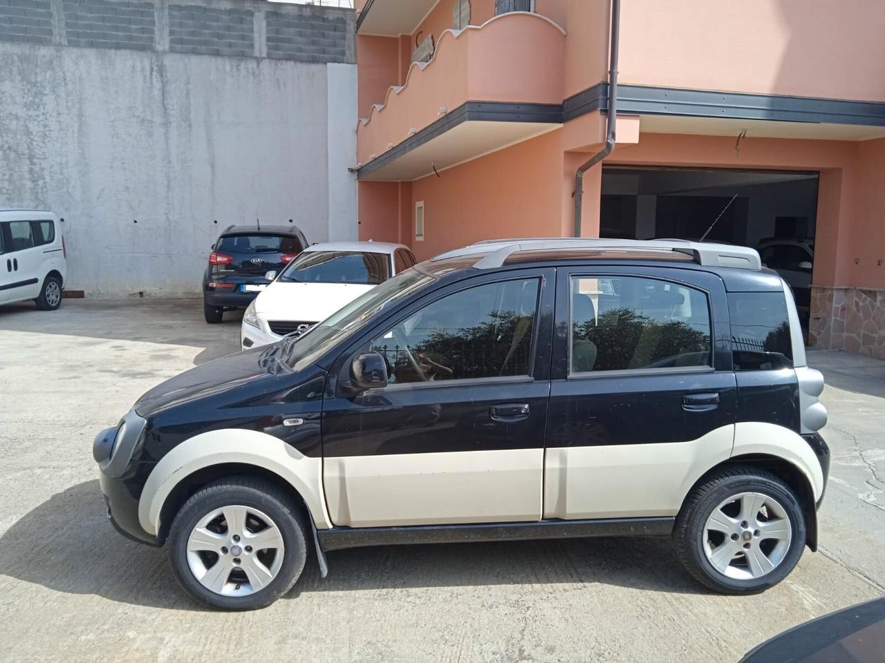 Fiat Panda cross restyling 4x4 1.3 mjt
