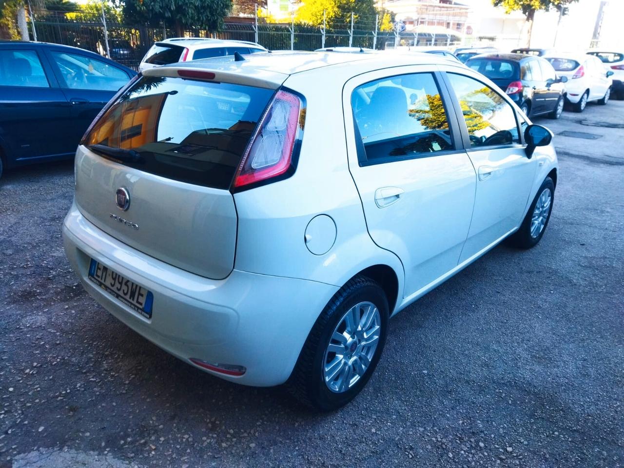 Fiat Punto 1.4 8V 5 porte Easypower 2013