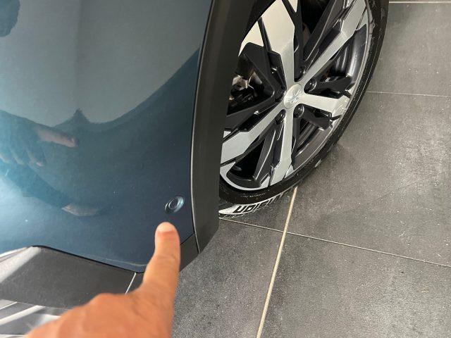 PEUGEOT 5008 BlueHDi 130 S&S Allure
