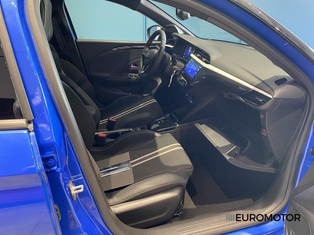 Opel Corsa 1.2 GS AT8