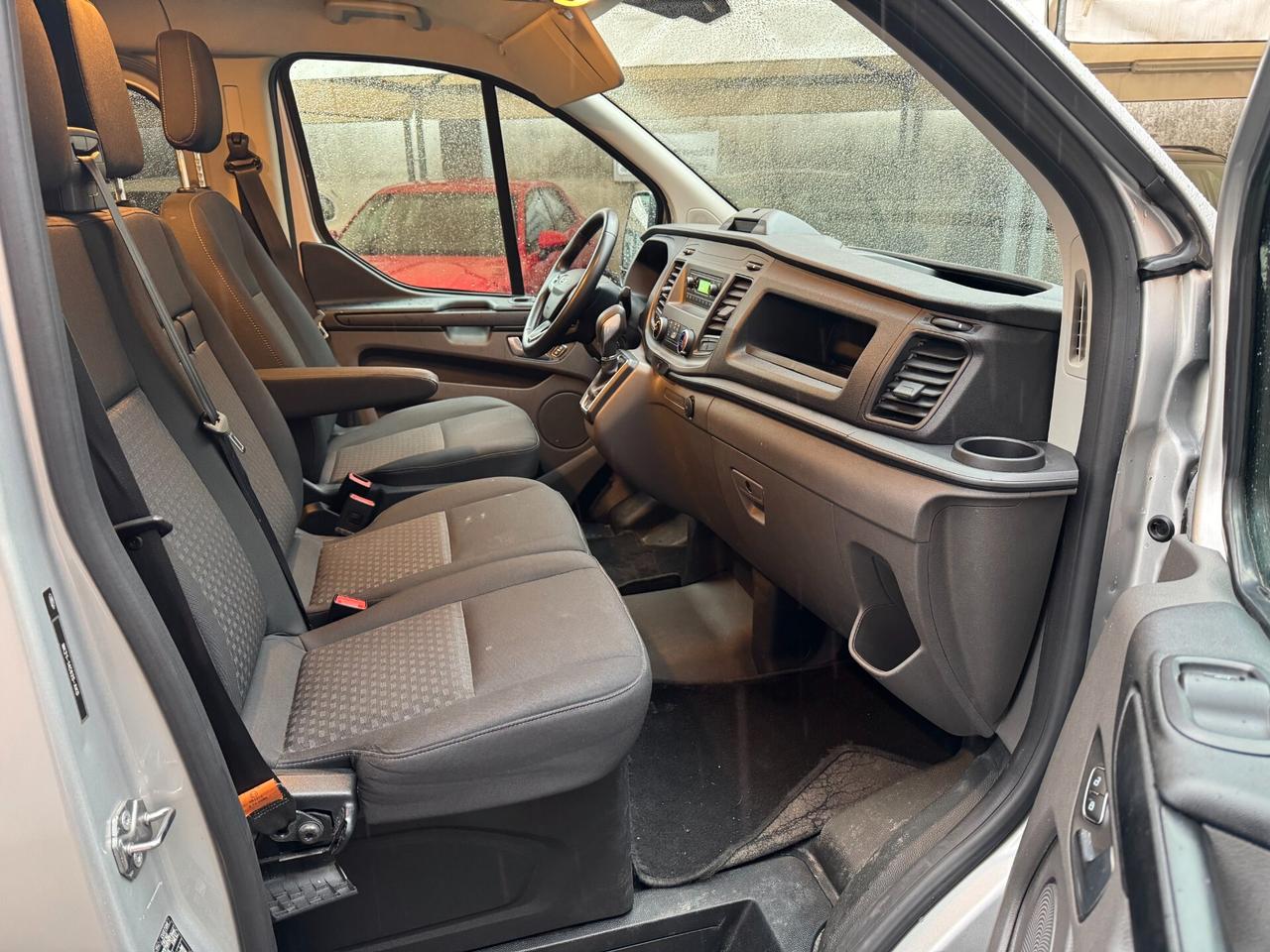 FORD TRANSIT CUSTOM 2.0 TDI 136 CV AUTOCARRO N1 6 POSTI