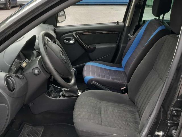 DACIA Duster 1.6 110CV 4x2 Lauréate senza nessun lavoro da fare