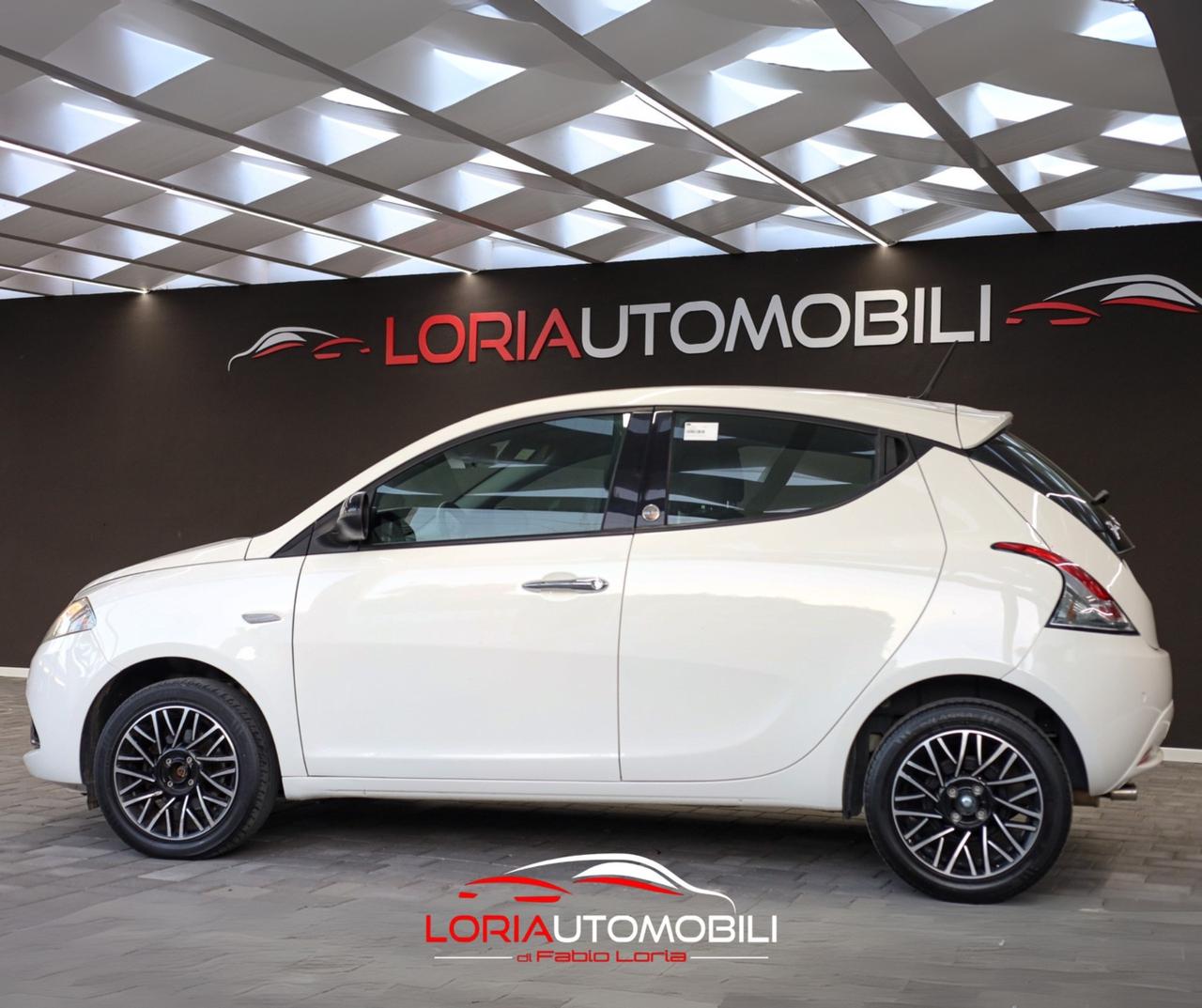 Lancia Ypsilon 1.2 69 CV 5 porte GPL Ecochic Monogram