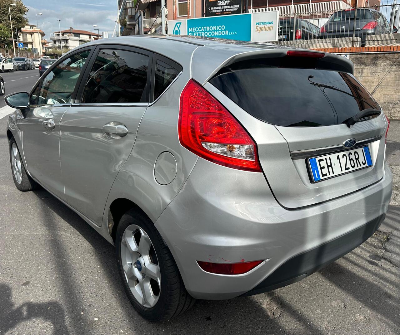 Ford Fiesta 1.4 TDCi 5p. Titanium