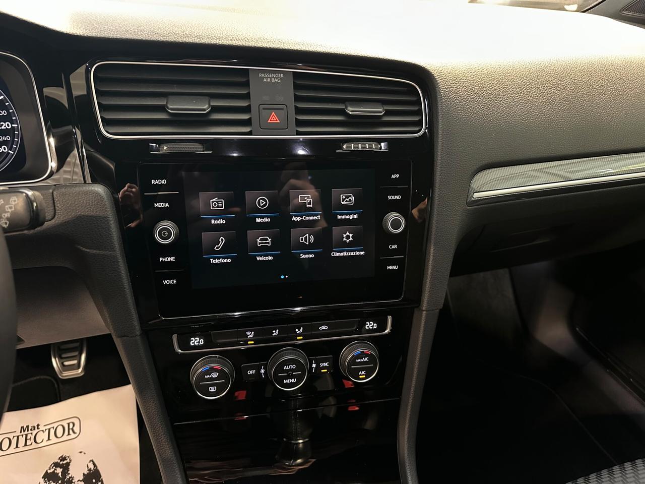 Volkswagen Golf 1.5 TSI ACT - R line Apple Car Play Full LED