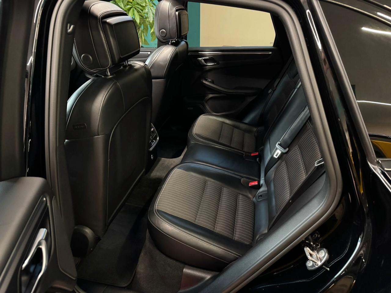 Porsche Macan T 2.0 TETTO AP. PASM