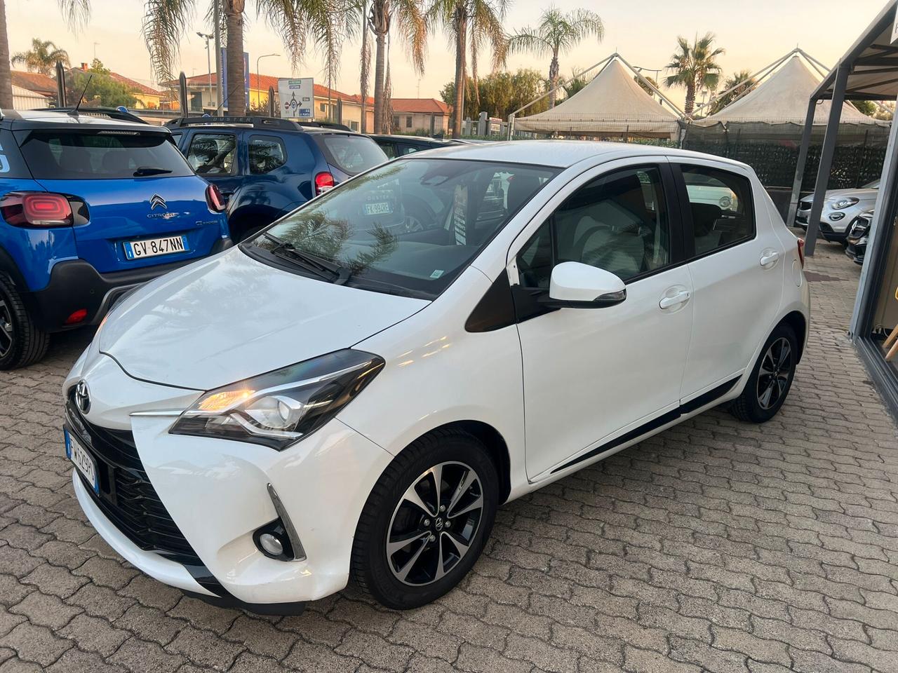 Toyota Yaris 1.0 72 CV 5 porte Lounge