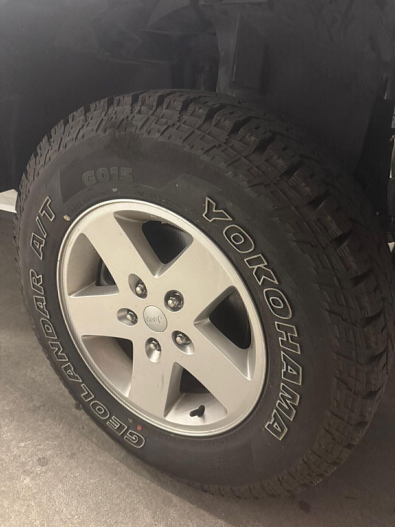 Jeep Wrangler 2.8 CRD DPF Sahara Auto 2013