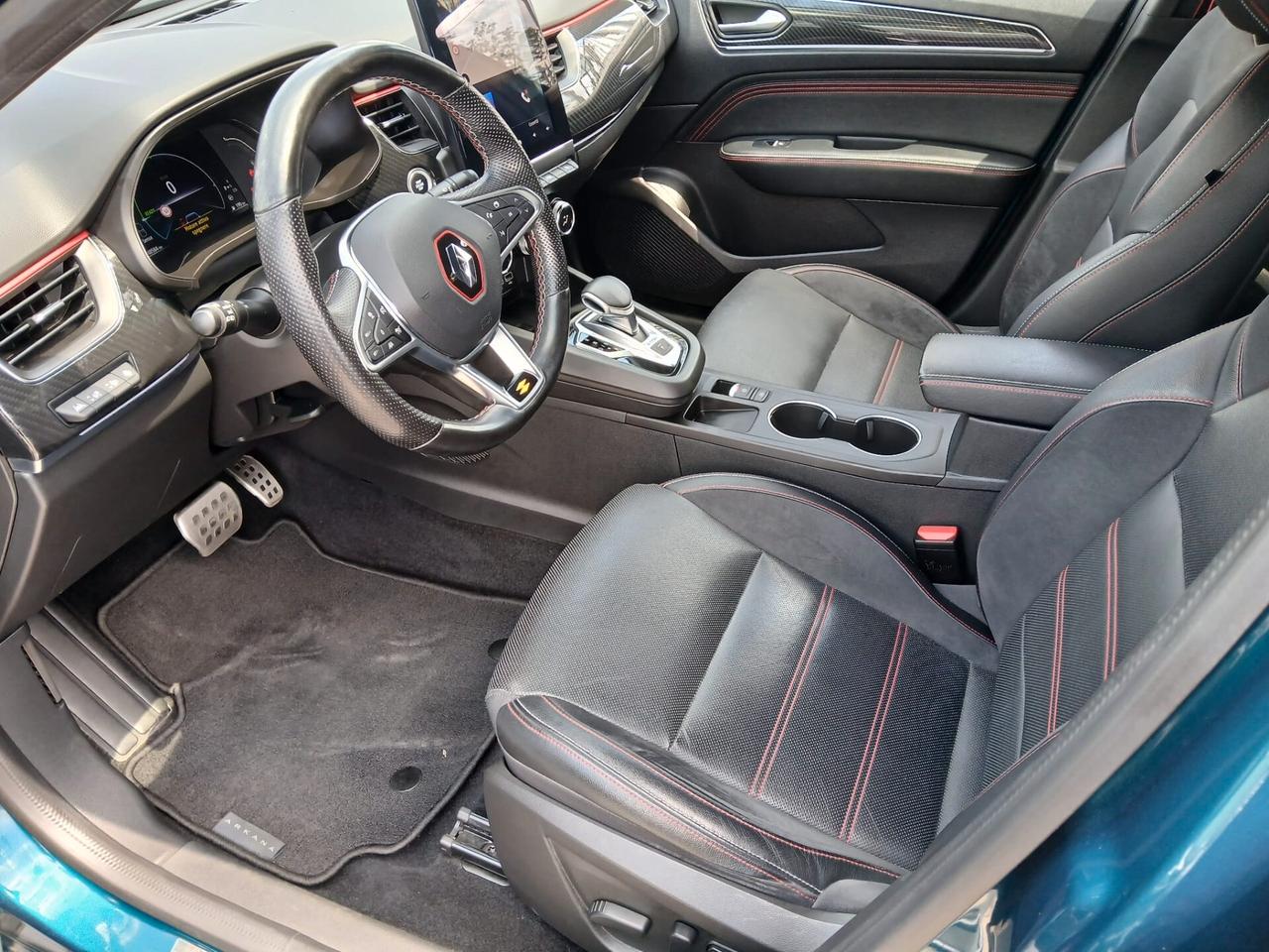 Renault Arkana Hybrid E-Tech 145 CV R.S. Line