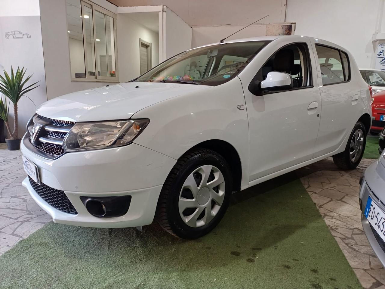 Dacia Sandero GPL DI SERIE Ottimo stato - 2015
