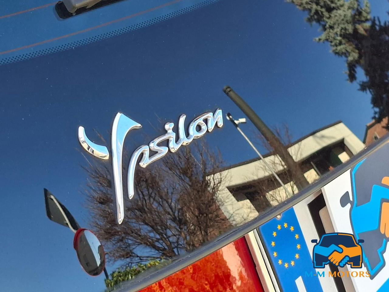 Lancia Ypsilon 5 Porte Ypsilon 1.2 Elefantino neo patentati