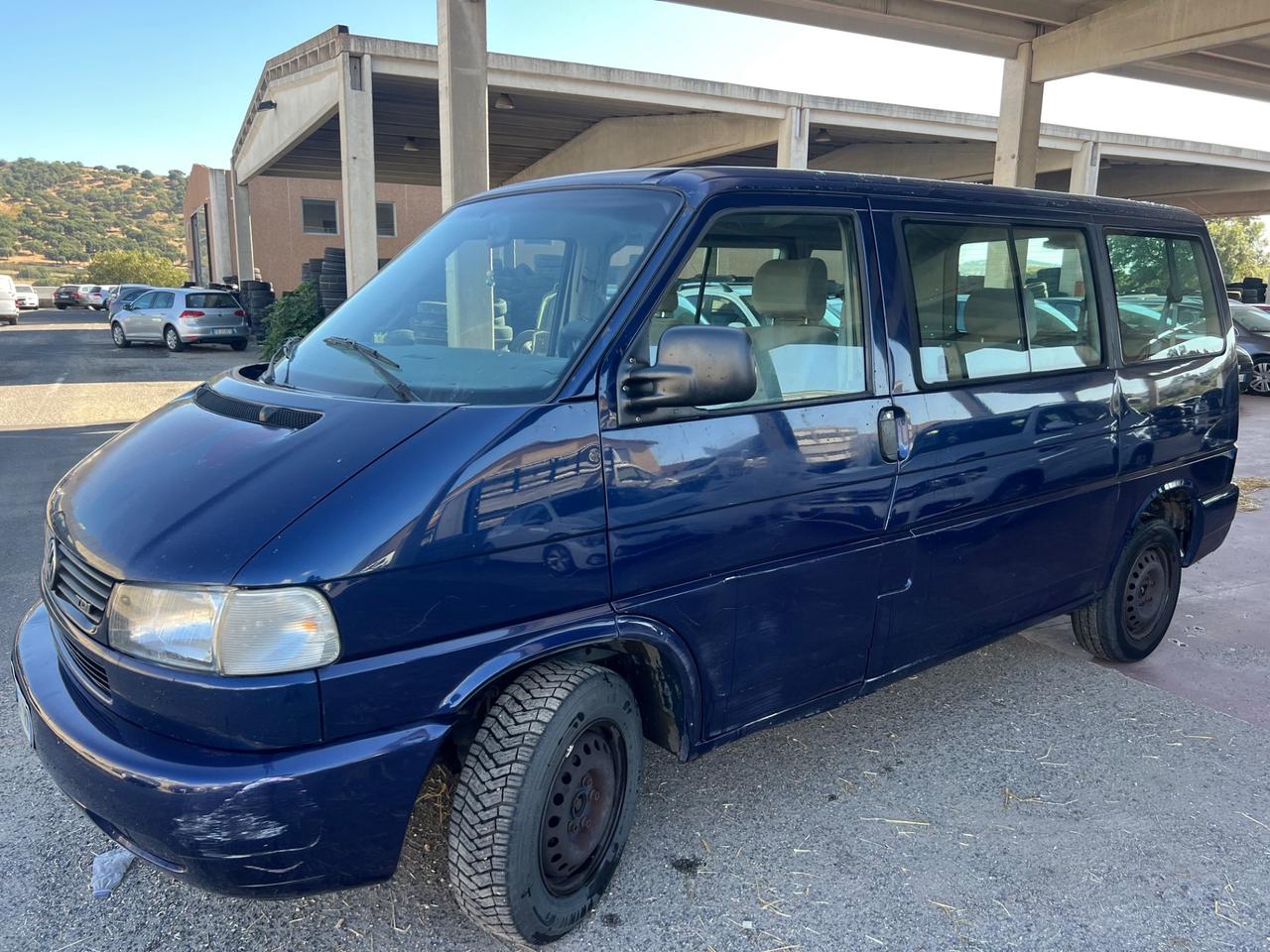 Volkswagen Transporter T4 2.5 TDI