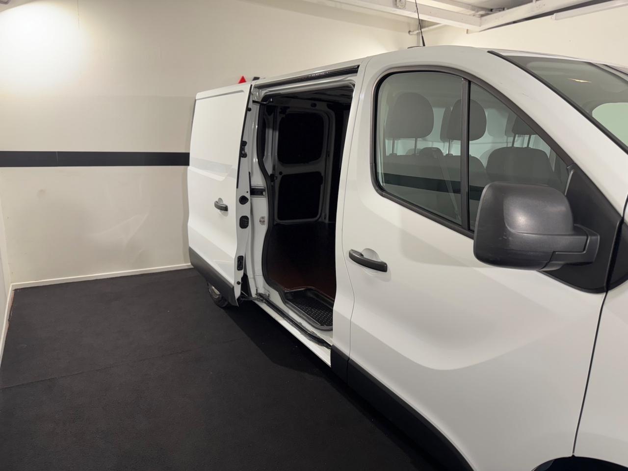 Renault Trafic T29 1.6 dCi 145CV S&S PL-TA Furgone Ice