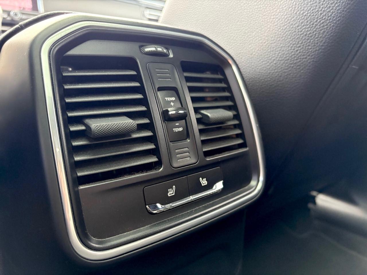 Porsche Macan Porsche Macan 2.0 Black Series Tetto Terminali Sport Gt Full Led Permute e Rate