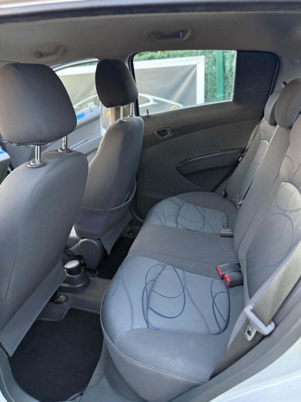 Chevrolet SPARK 2010 1.0 BENZINA 119000KM NEOPATENTATI