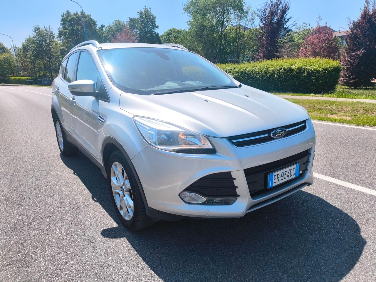 FORD KUGA 2,0 TDCI 4X4- TITANIUM-CAMBIO AUTOMATICO