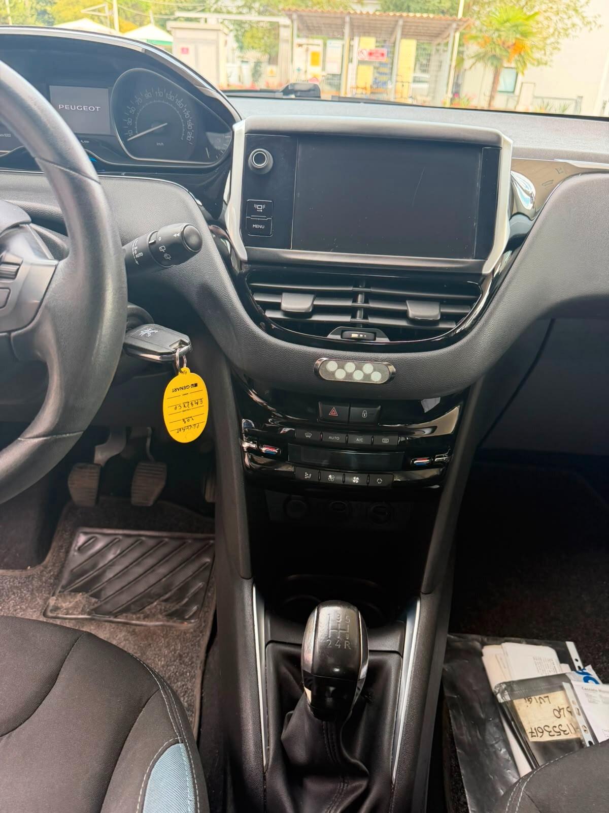 Peugeot 208 1.2 VTi 82 CV 5 porte Access