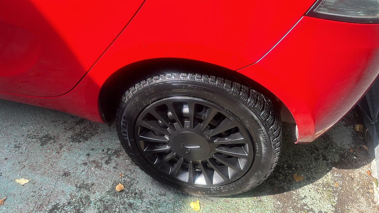 Lancia Ypsilon 1.2 69 CV 5 porte GPL Eco GARANZIA