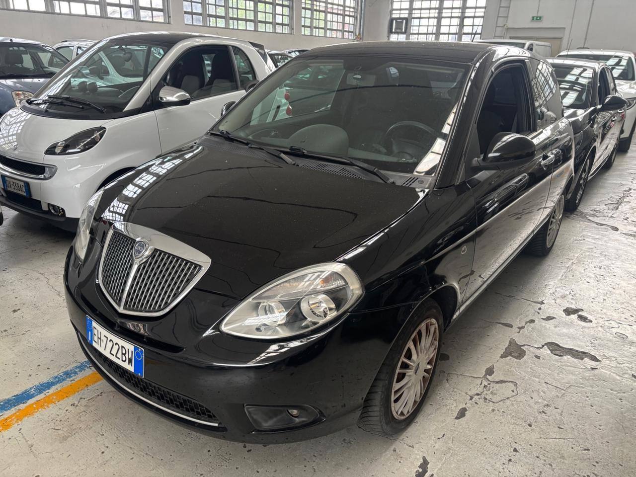 Lancia Ypsilon 1.4 Diva Ecochic GPL