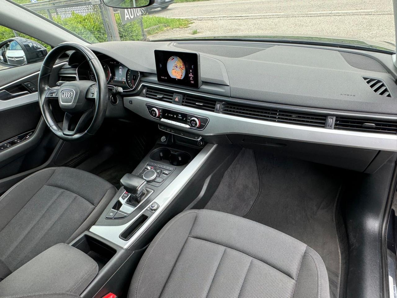 Audi A4 Avant 2.0 TDI 122 CV S tronic Sport