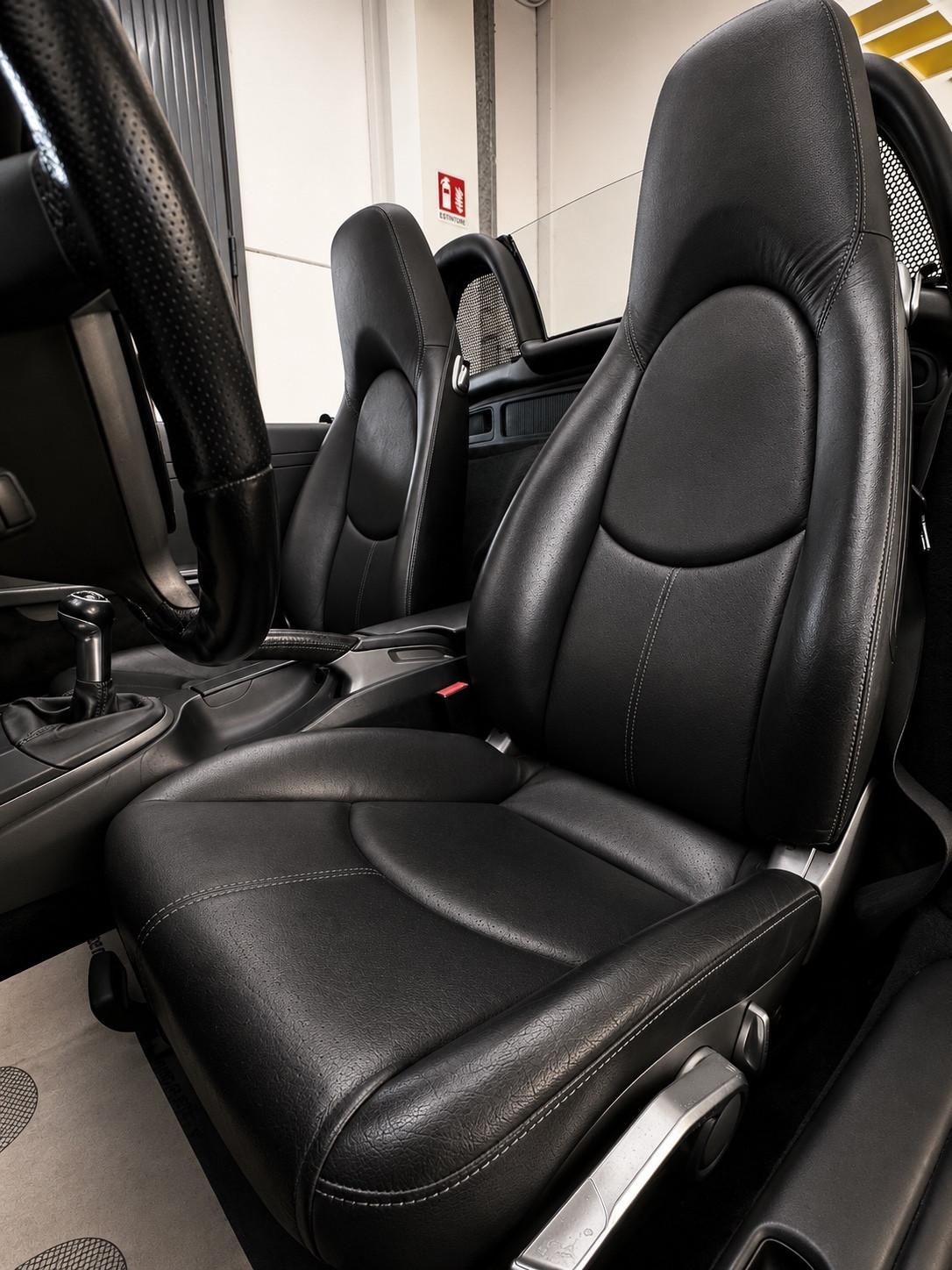 Porsche Boxster 2.7 24V