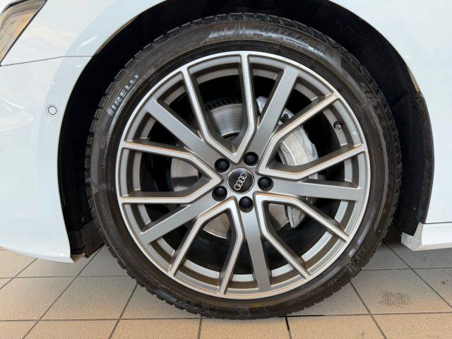 AUDI A6 Avant 3.0 TDI quattro Busin. //S LINE//MATRIX//