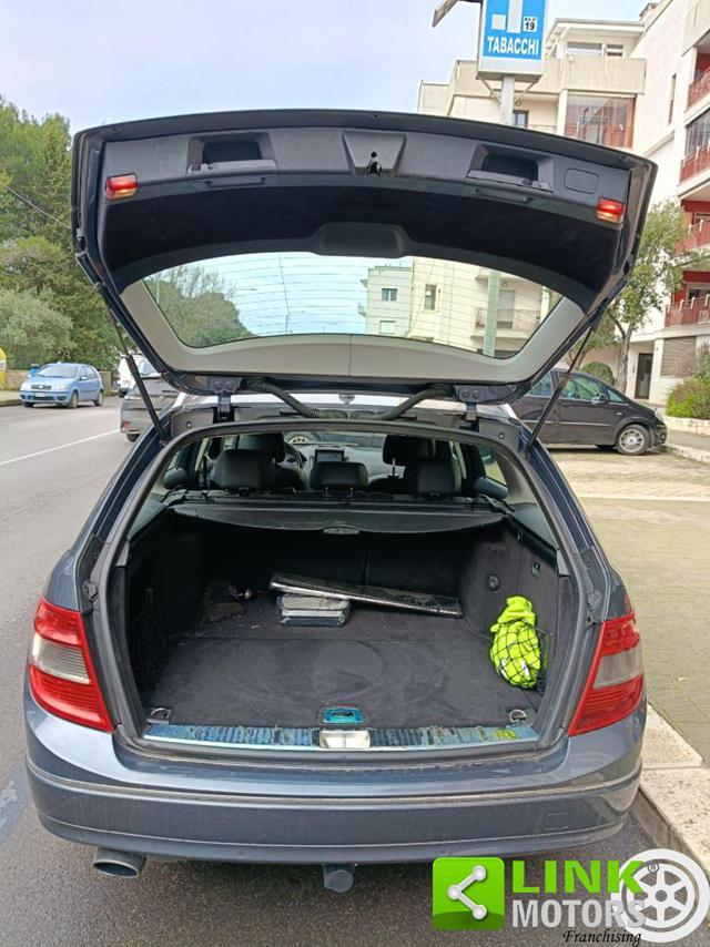 MERCEDES-BENZ C 220 CDI S.W. Avantg.GANCIO TRAINO