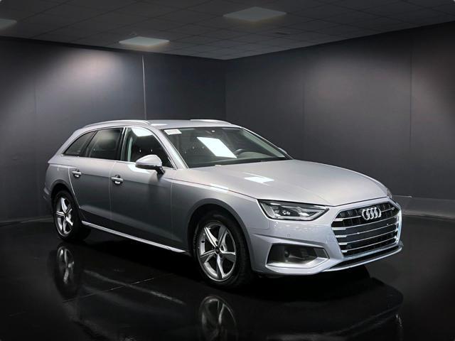 AUDI A4 Avant 30 TDI/136 CV S tronic Business Advanced