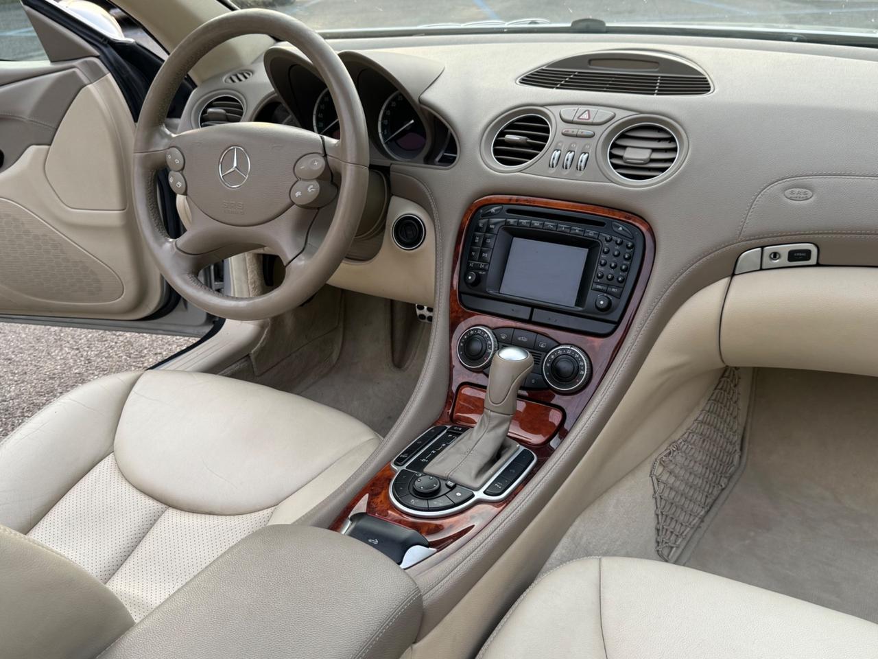 Mercedes-benz SL 350 R230 - Book Service - Prima vernice